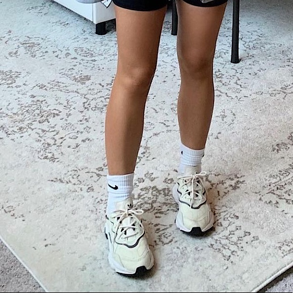 Adidas originals Ozweego sneakers off-white | 6.5